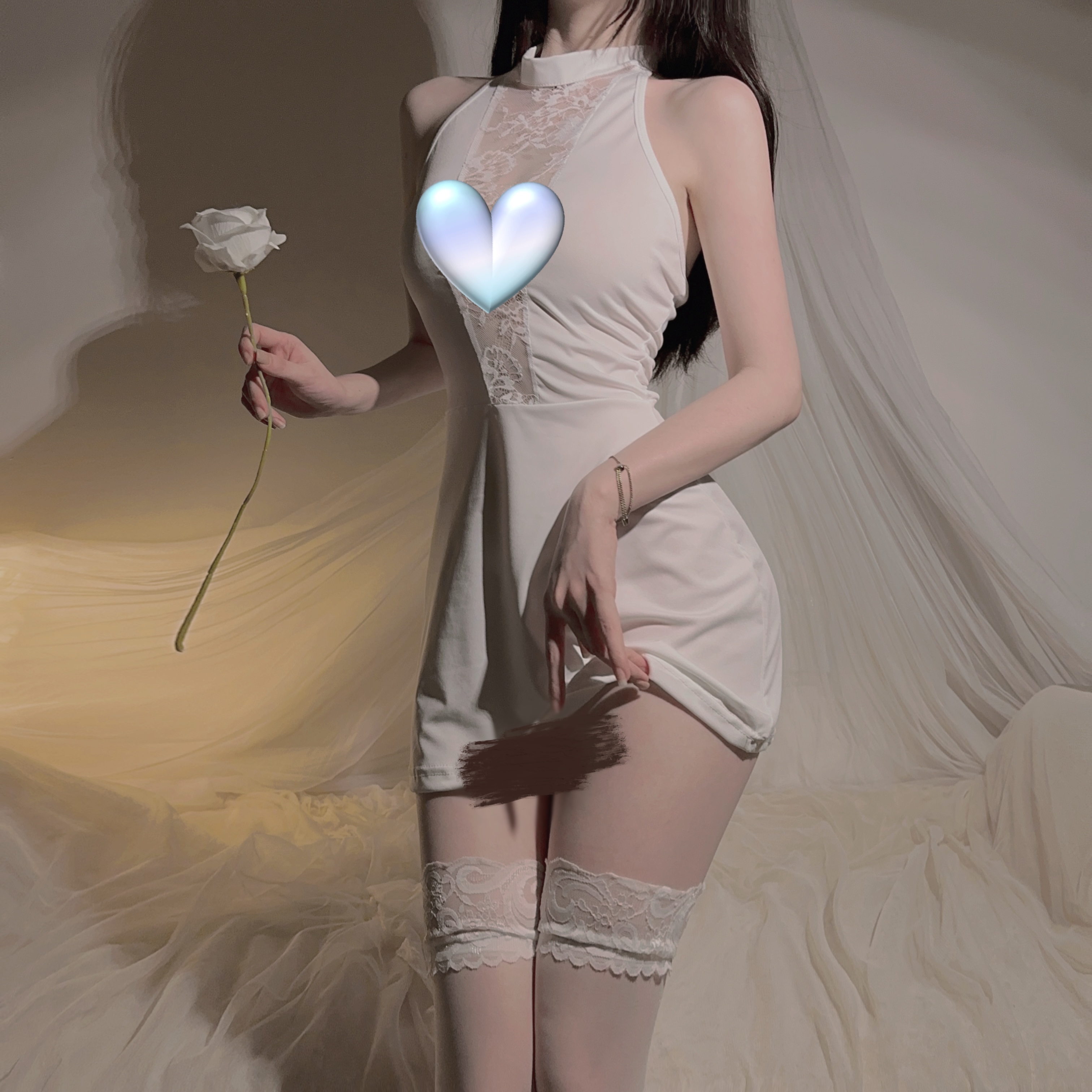 【啪叽小铺子】蕾丝网纱免脱纯色挂脖绑带网纱镂空包臀睡裙