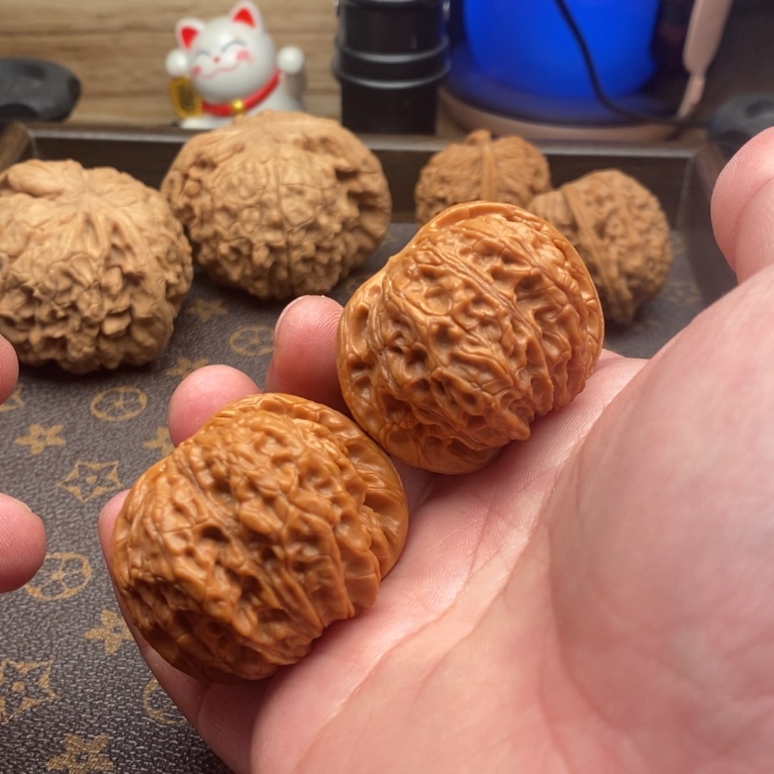 文玩核桃吊坠文玩