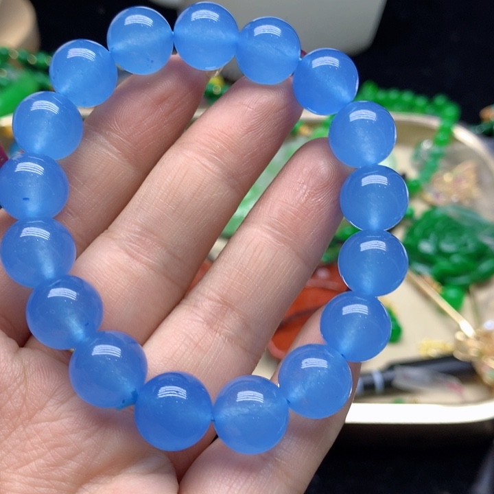 翡翠颈饰未镶嵌吊坠