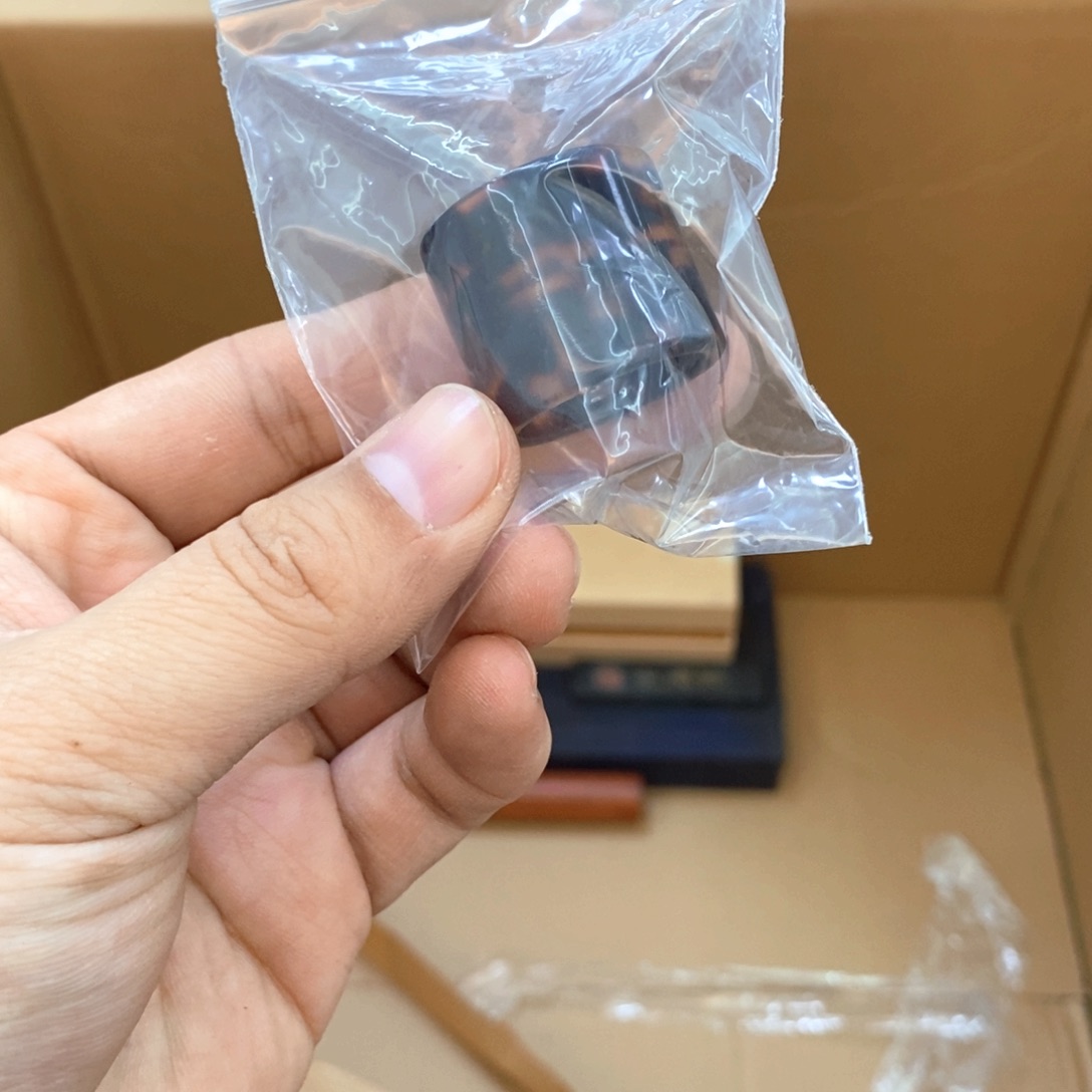 瓷片哈哈哈哈哈哈哈哈哈