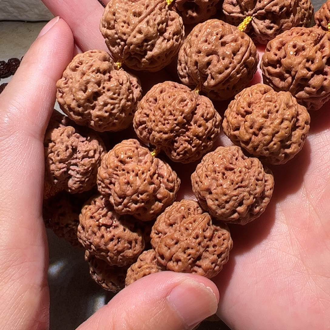金刚菩提手串粗肉蜂王22尺寸左右福利
