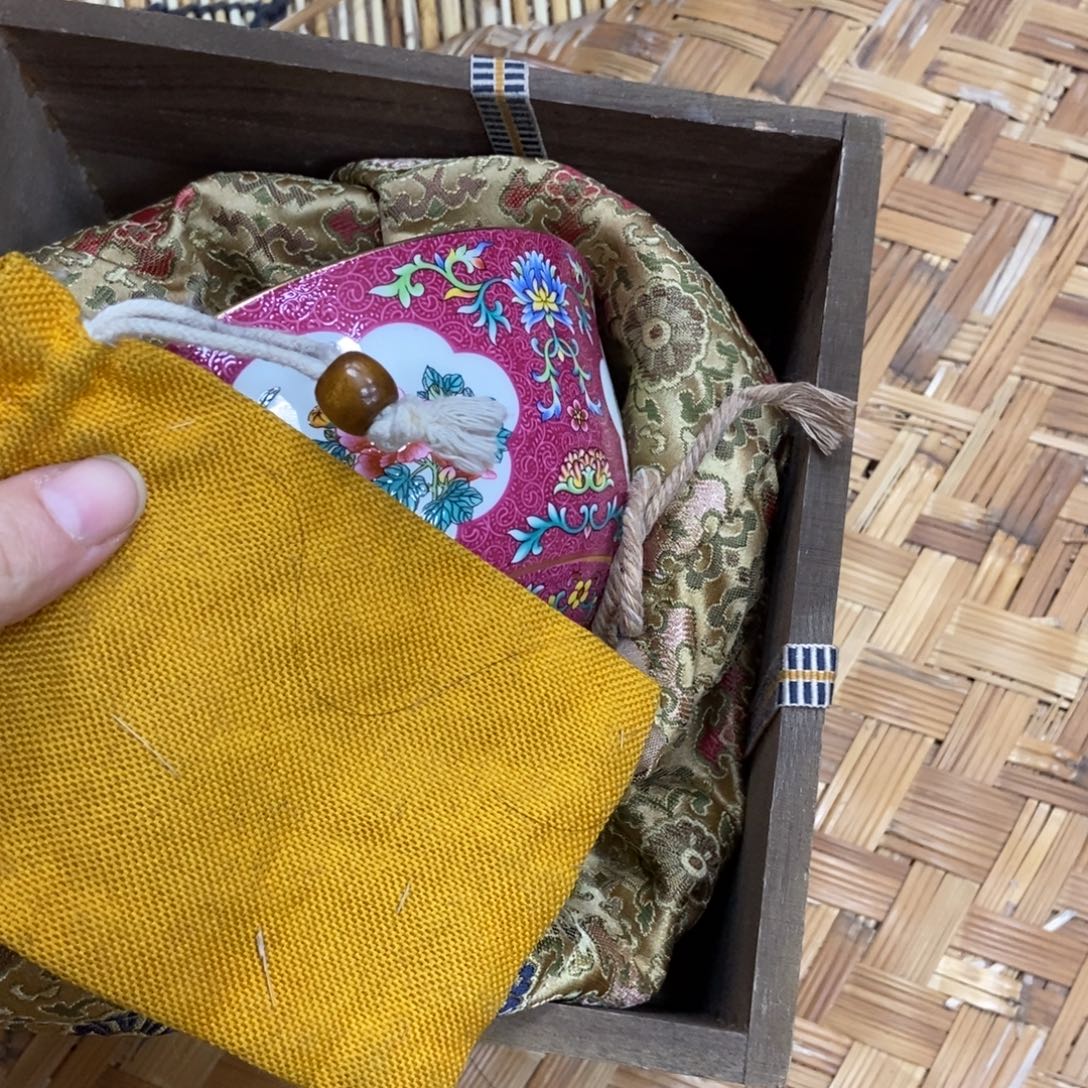 织绣哈哈哈哈哈哈哈哈