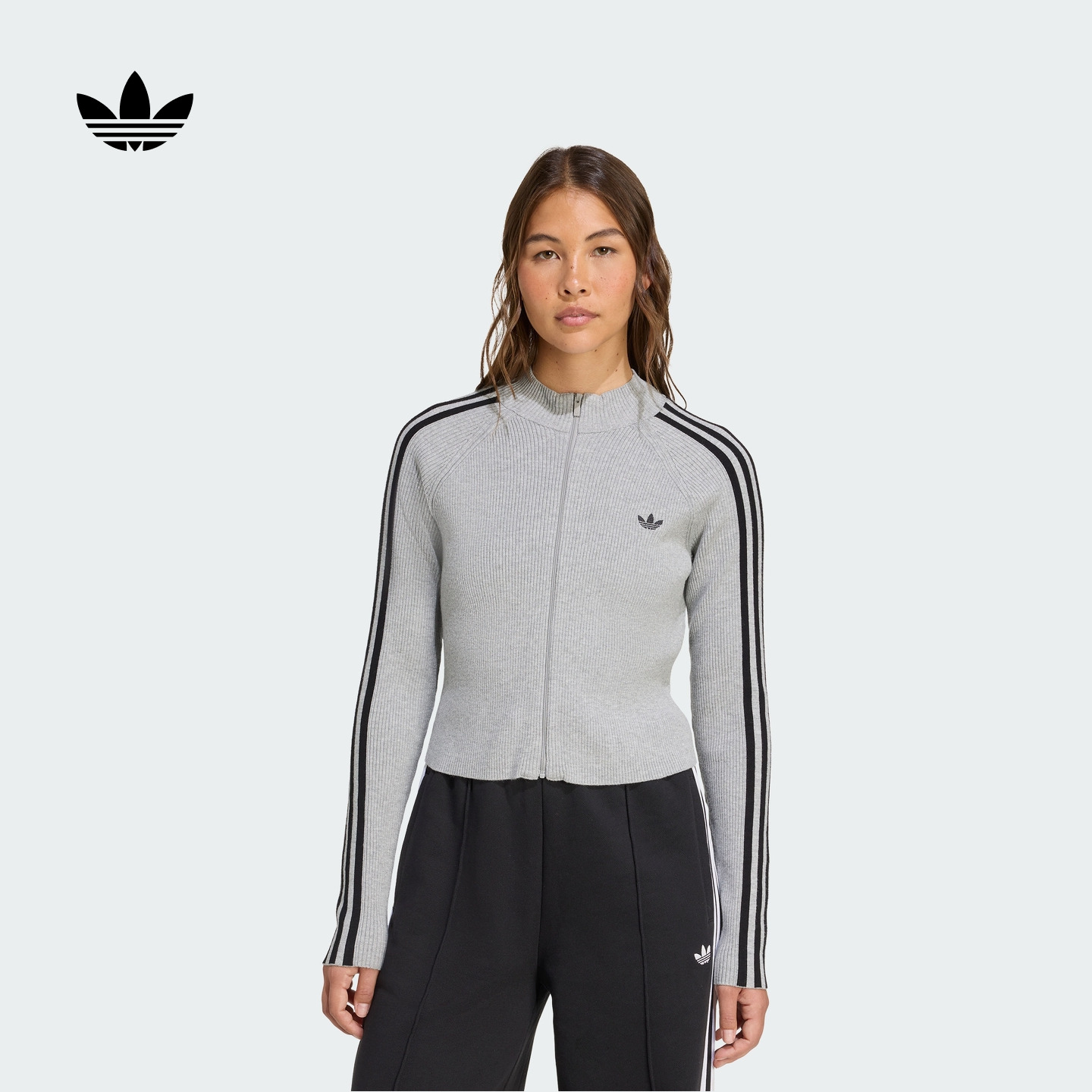 阿迪达斯三叶草 三条纹修身运动夹克薄外套女款秋季adidas JZ0886