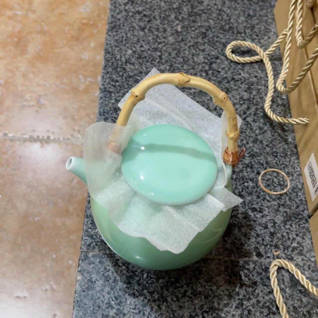 青瓷哈哈哈哈哈哈哈