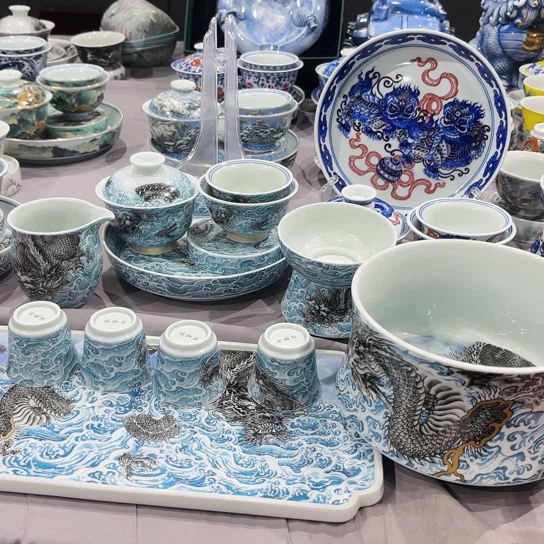 瓷片景德镇美术出版社