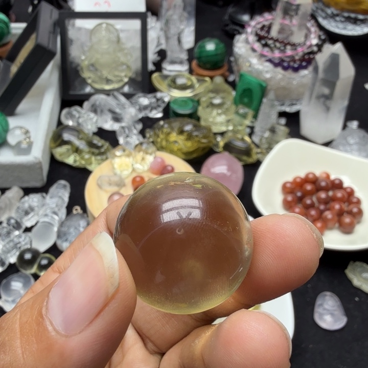 未镶嵌颈饰水晶水晶