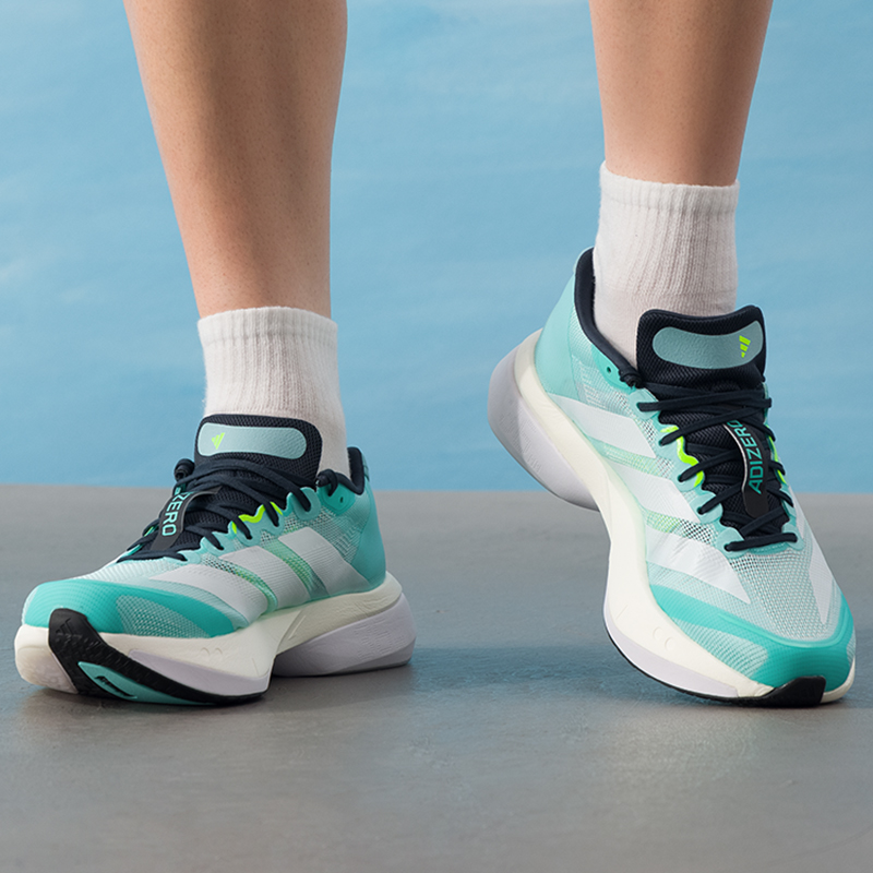 【冬日穿搭】阿迪达斯竞速跑步鞋男鞋Adizero Boston运动鞋JS4945