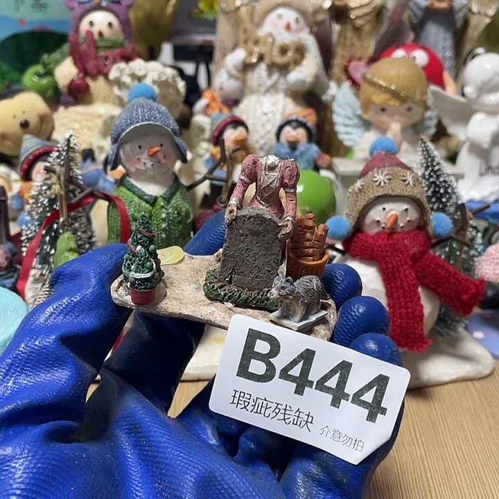 悠***9摆件孤品老货微瑕瓷