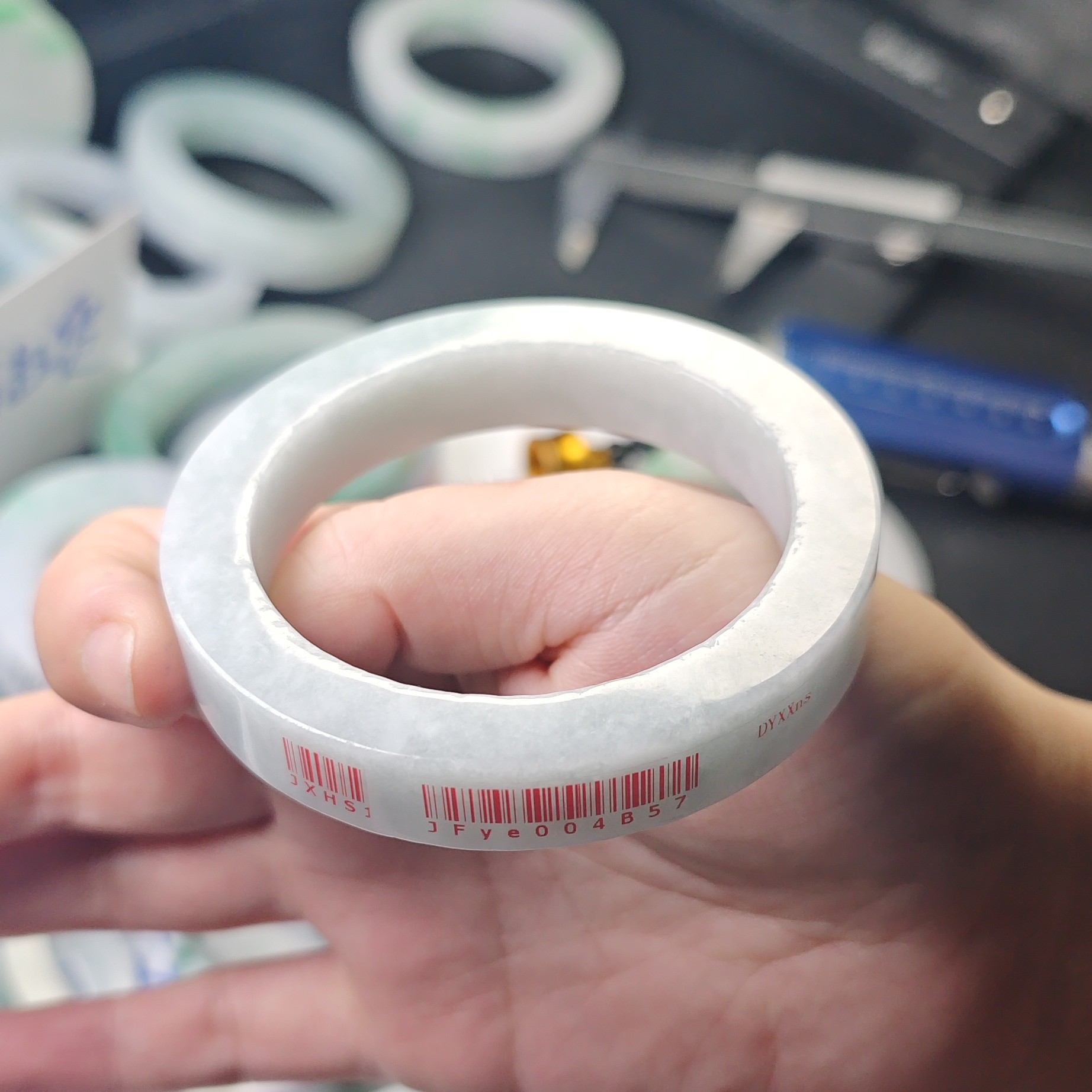 缅甸天然A货手镯定制