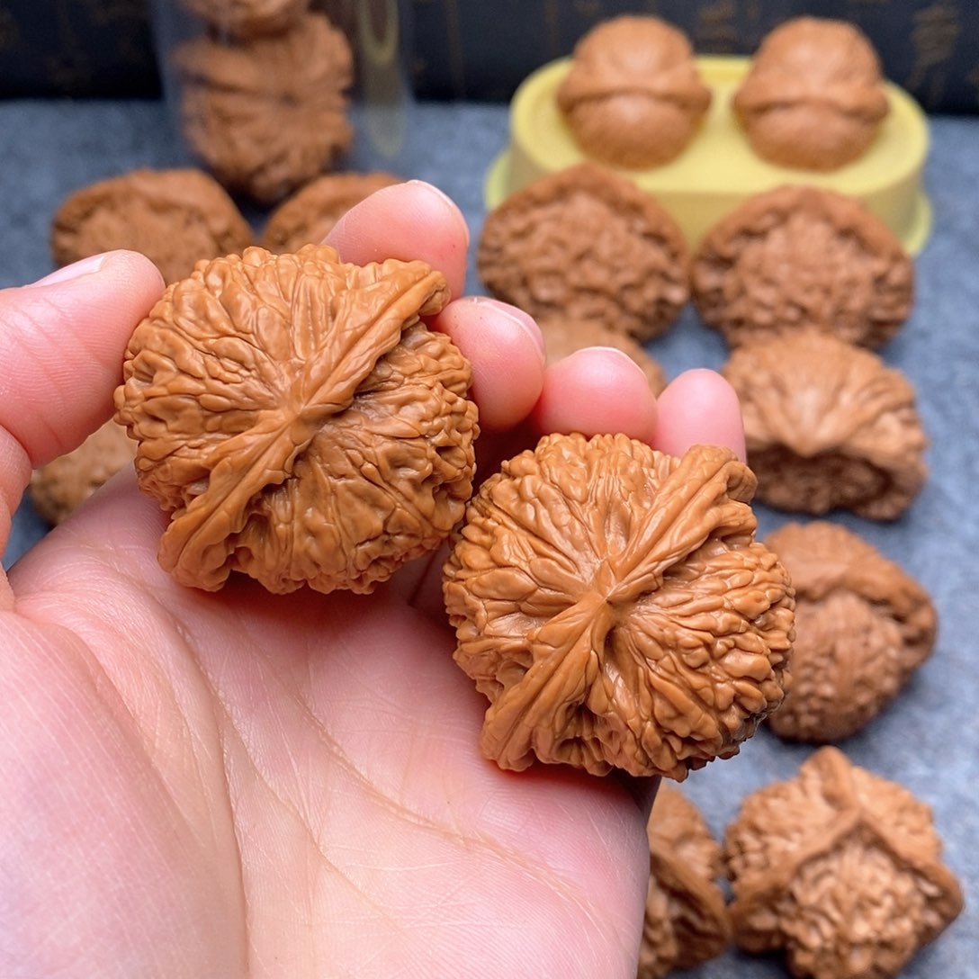 文玩核桃把件嫑白狮子42.9全品