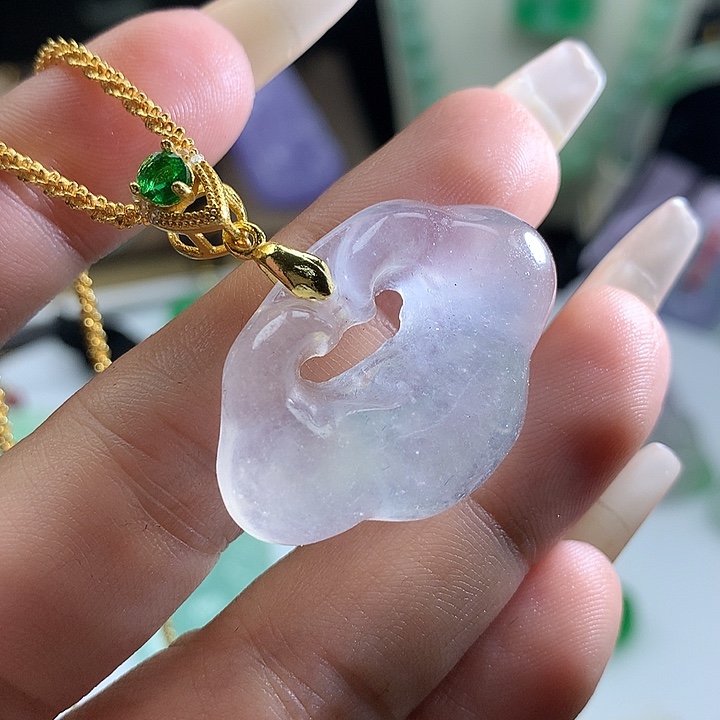 翡翠未镶嵌吊坠(赠链)翡翠