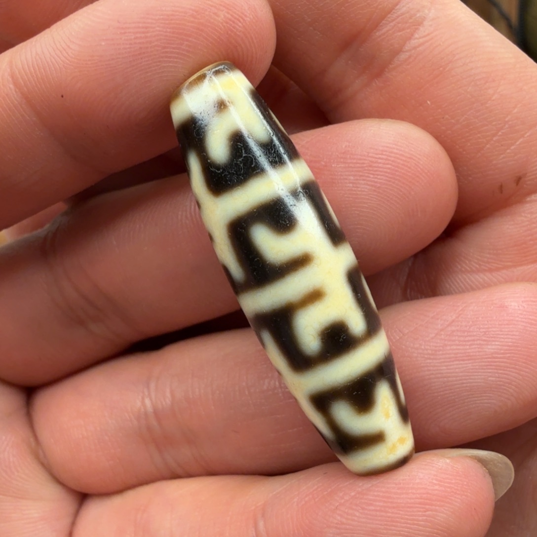 圻***光玛瑙/玉髓未镶嵌颈饰