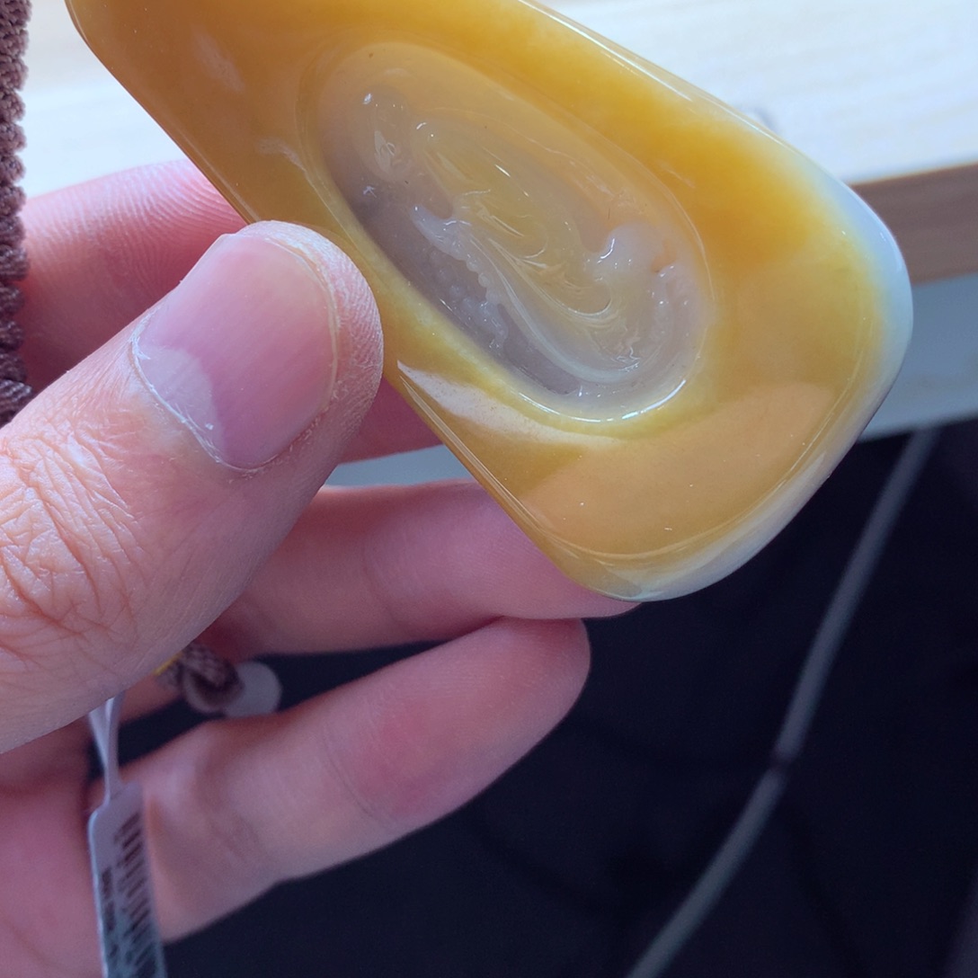 翡翠颈饰未镶嵌吊坠