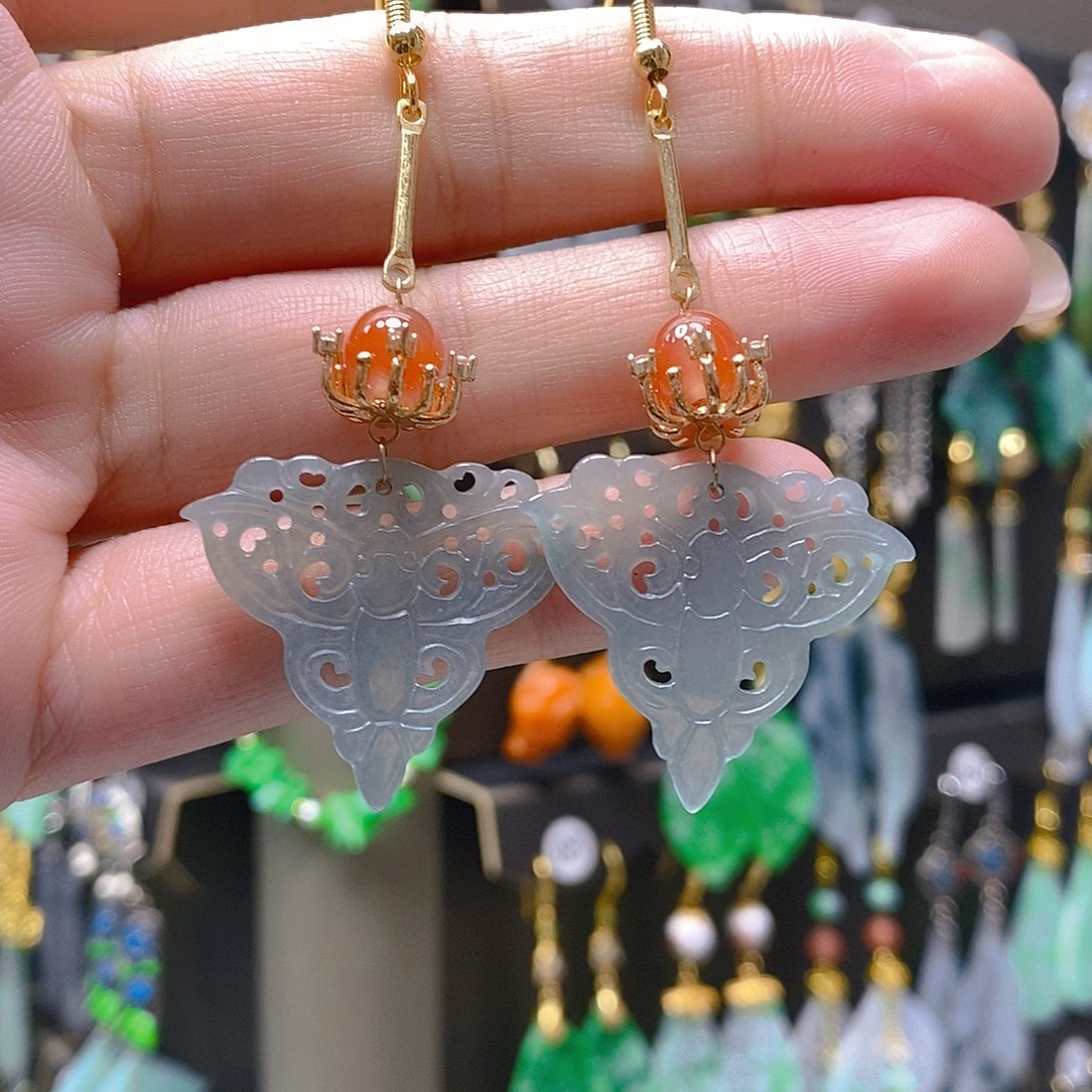 未镶嵌翡翠耳饰翡翠