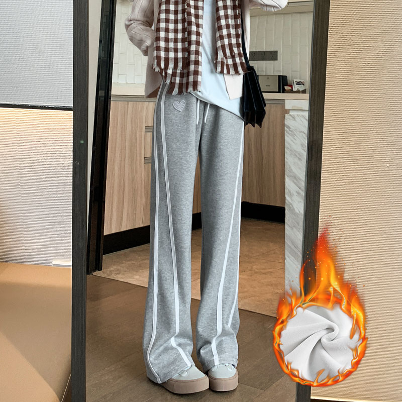加绒爱心标运动阔腿裤女爆款2025新款秋冬季显瘦宽松慵懒风休闲裤