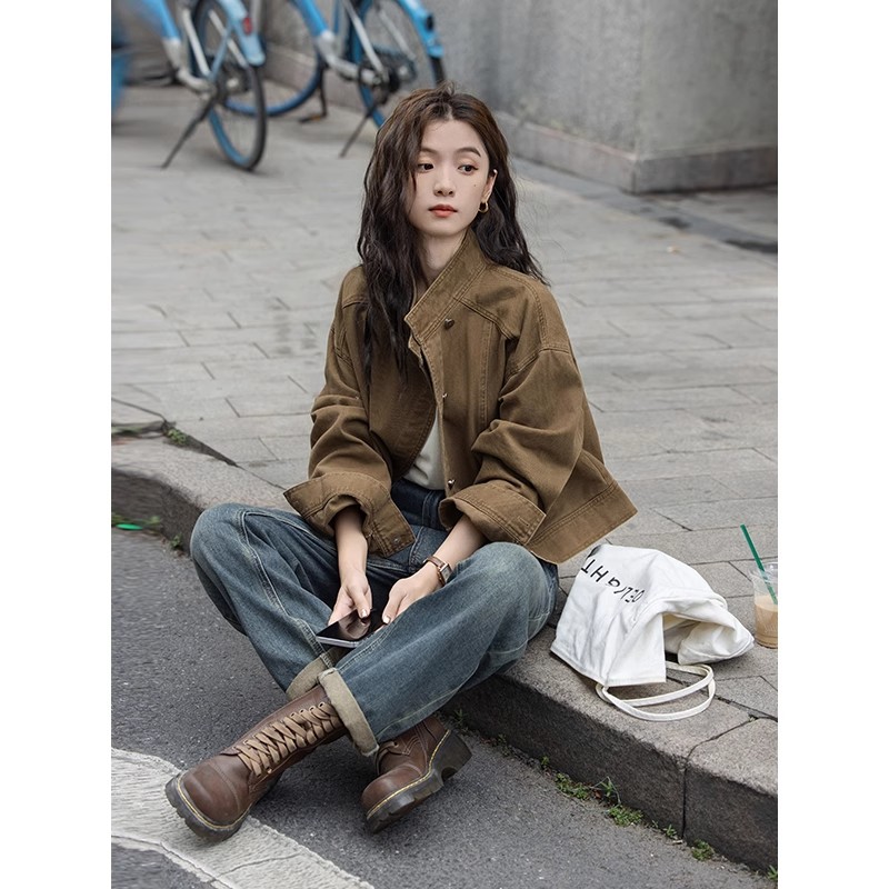 复古百搭咖色牛仔短外套2025春秋新款小众宽松立领工装夹克上衣女