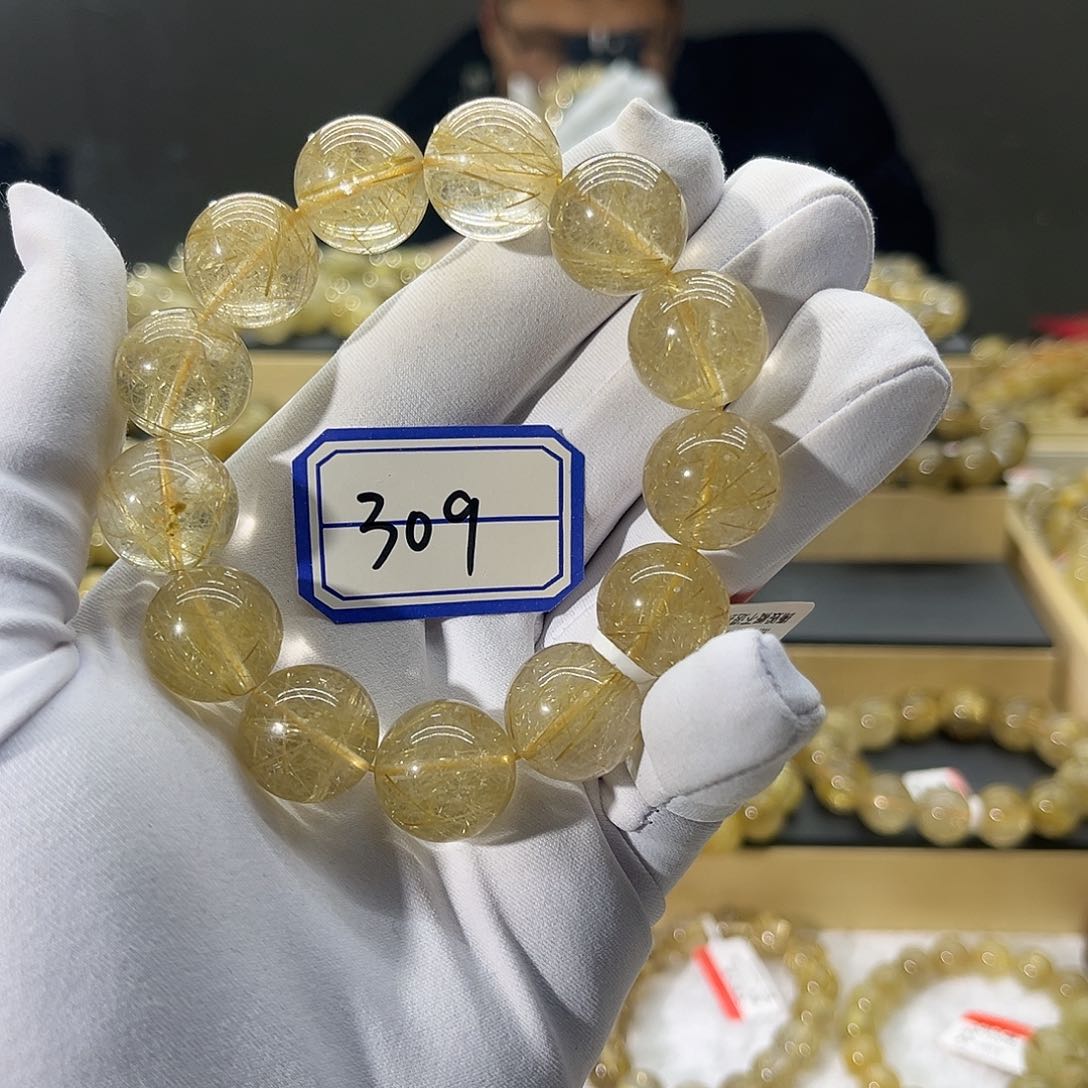 水晶手链未镶嵌?****?晶莹剔透