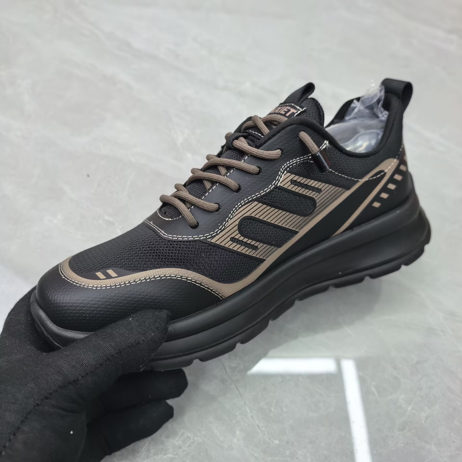 休闲鞋男99852-8（织物）