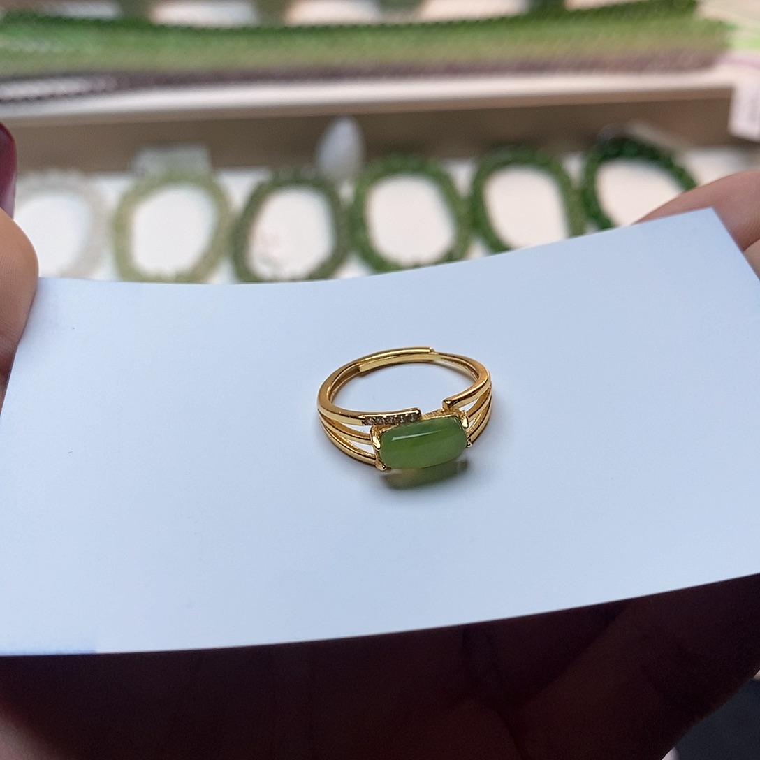 和田玉戒指银S925镶嵌碧玉开口戒