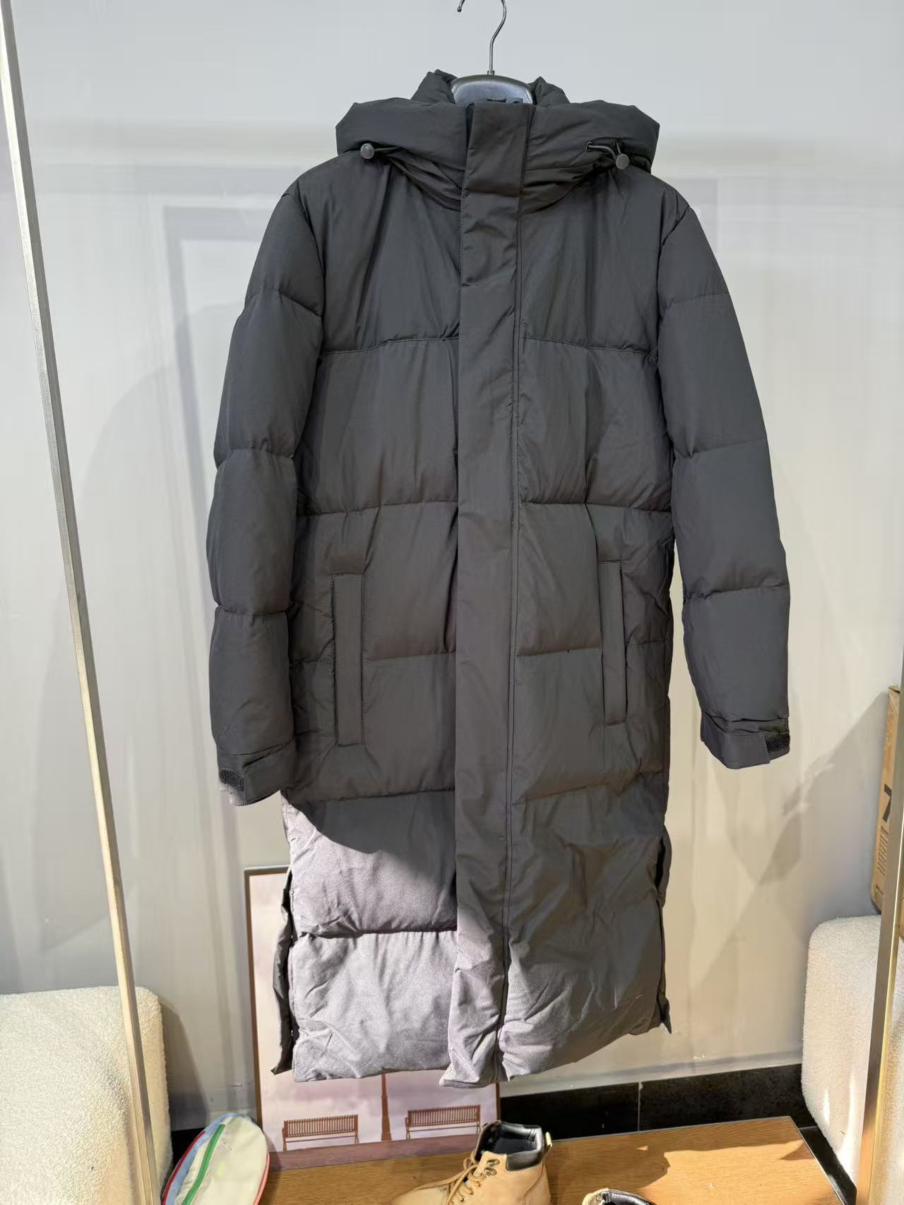 8016 户外男款机能强度抗寒防风雪连帽加厚中长款羽绒服外套