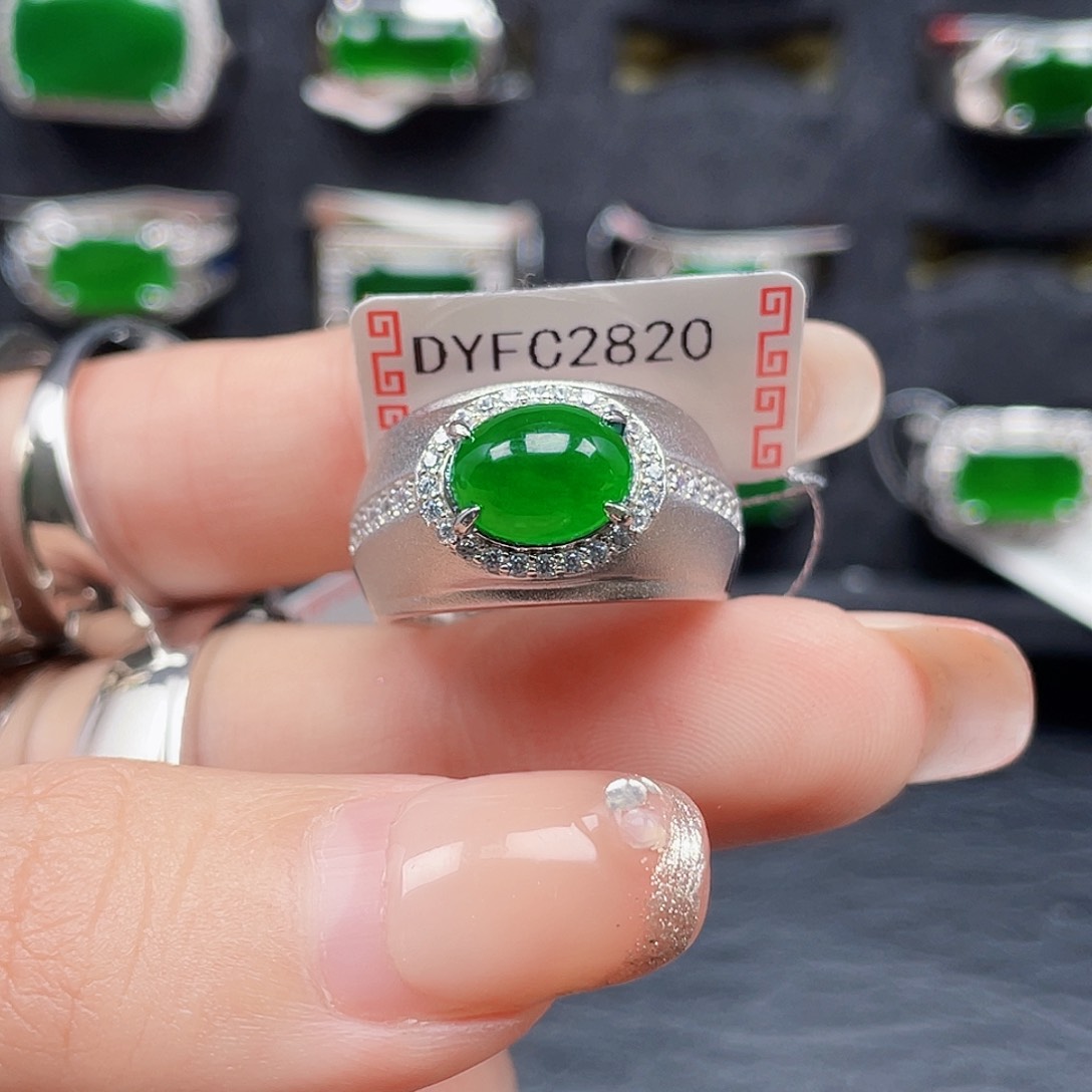 翡翠戒指银S925镶嵌那****生编号2820