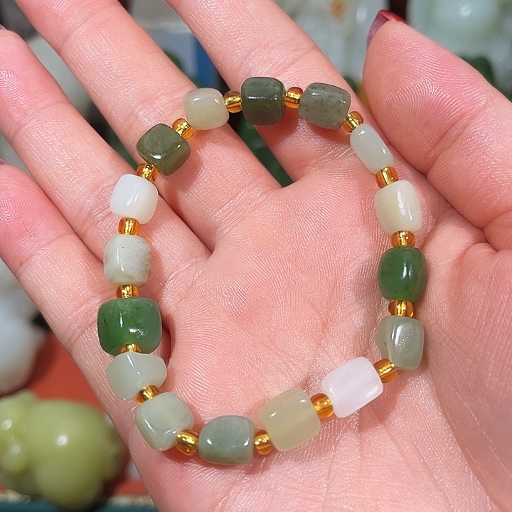 h***y和田玉未镶嵌挂件