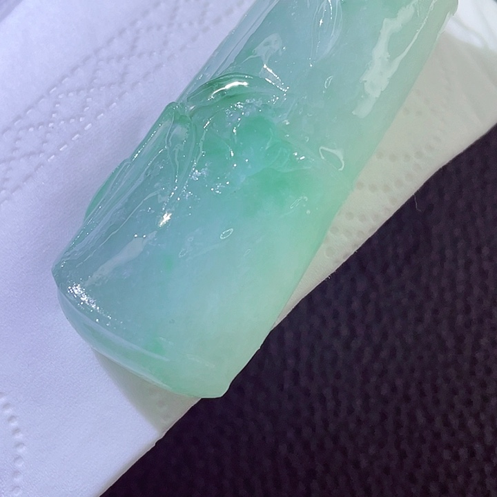 未镶嵌定制翡翠翡翠