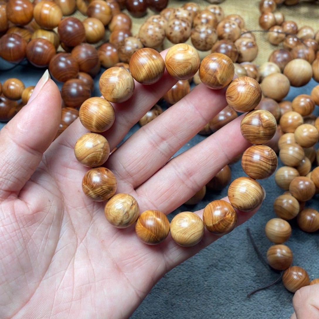 无事牌柏木（崖柏）1.5太行闪电龙胆