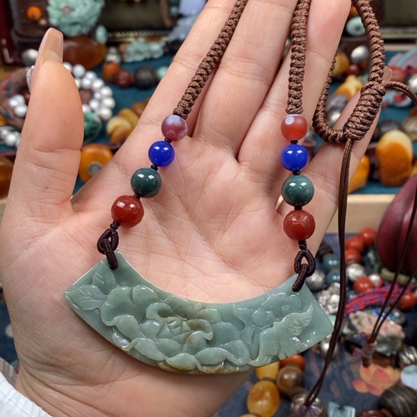 【闪购商品】翡翠颈饰未镶嵌项链