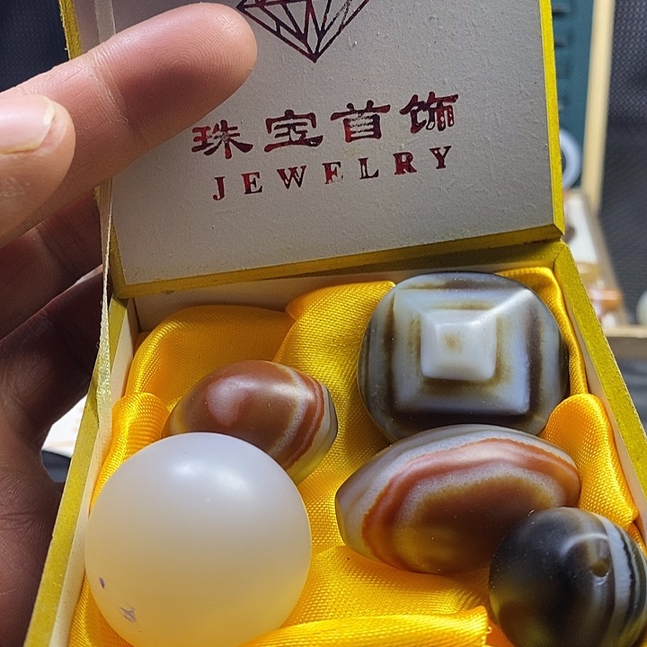 未镶嵌颈饰玛瑙/玉髓古****