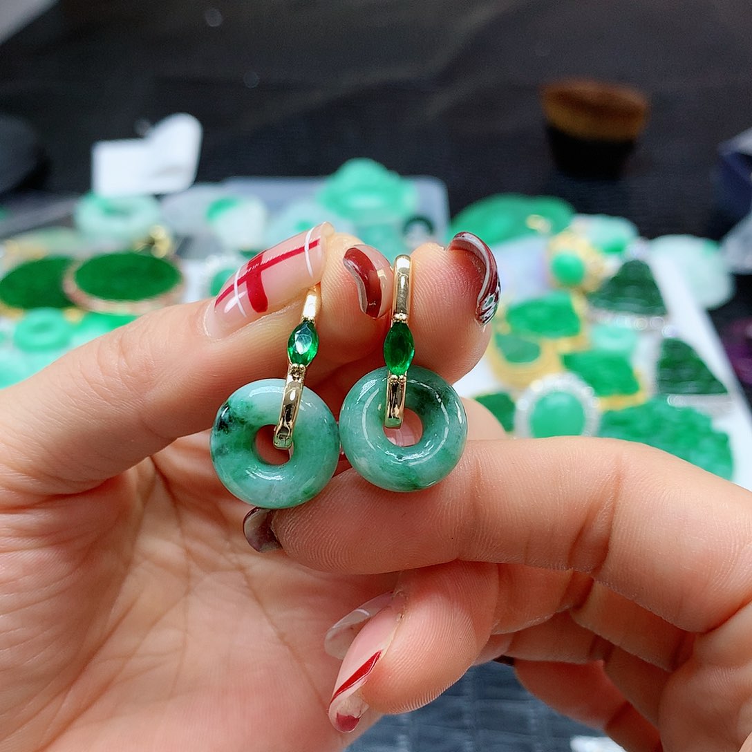 【闪购商品】翡翠耳饰银S925镶嵌，