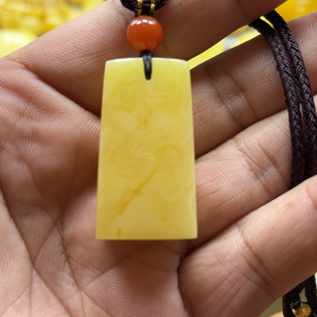 蜜蜡珠宝奇石未镶嵌