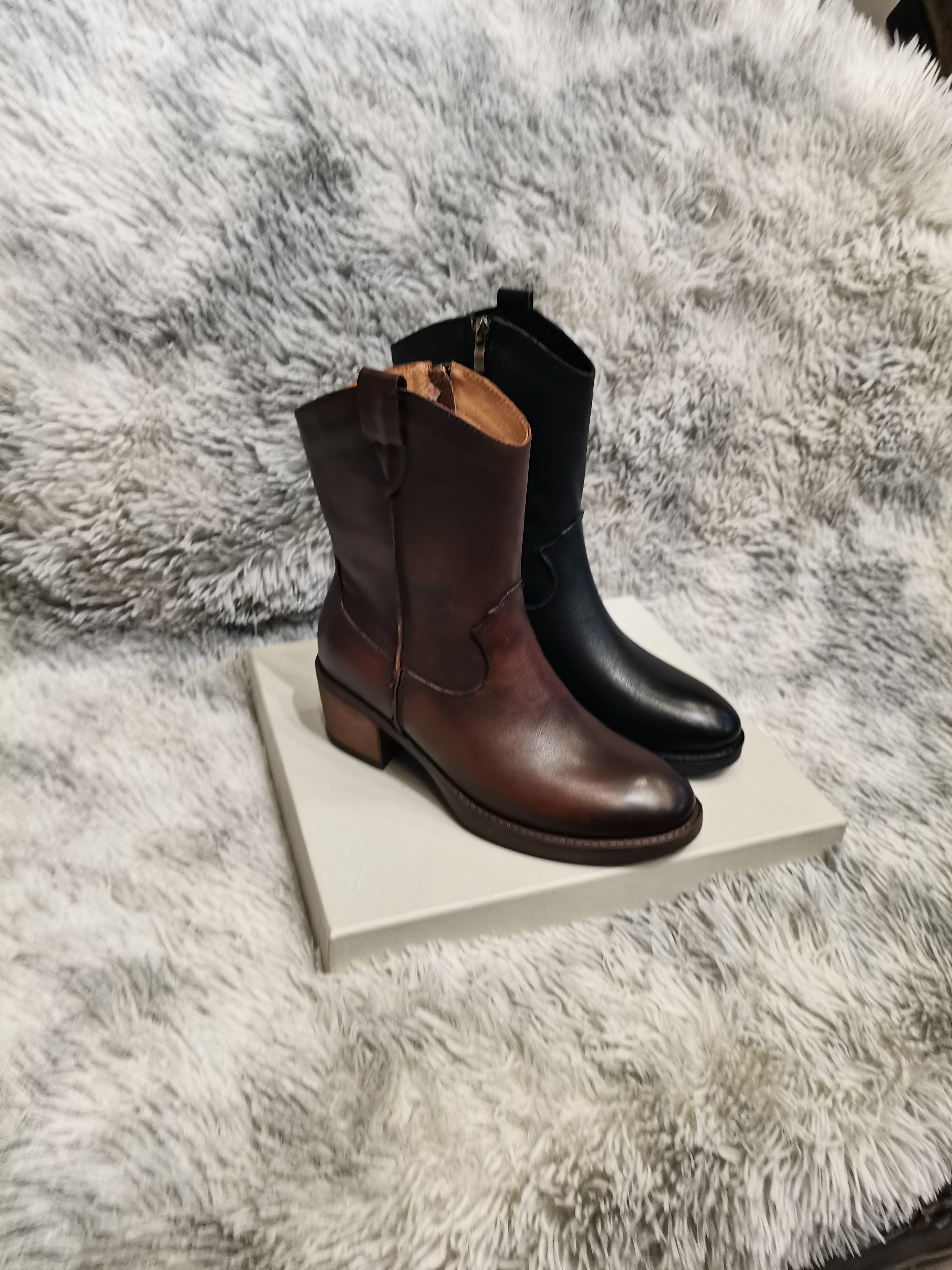 女士骑士靴高端大气上档次