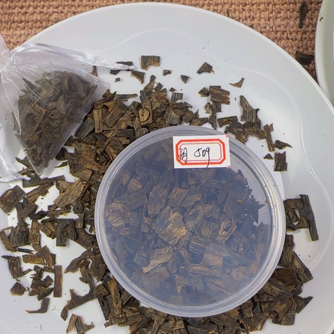 玥***树皮油老料50克.....