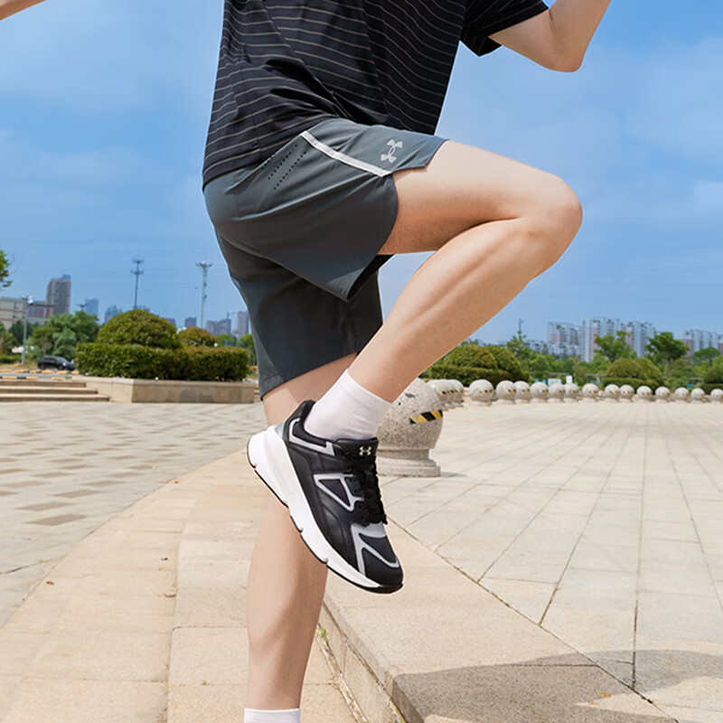 安德玛短裤男裤跑步健身运动裤梭织速干户外训练薄款舒适休闲裤