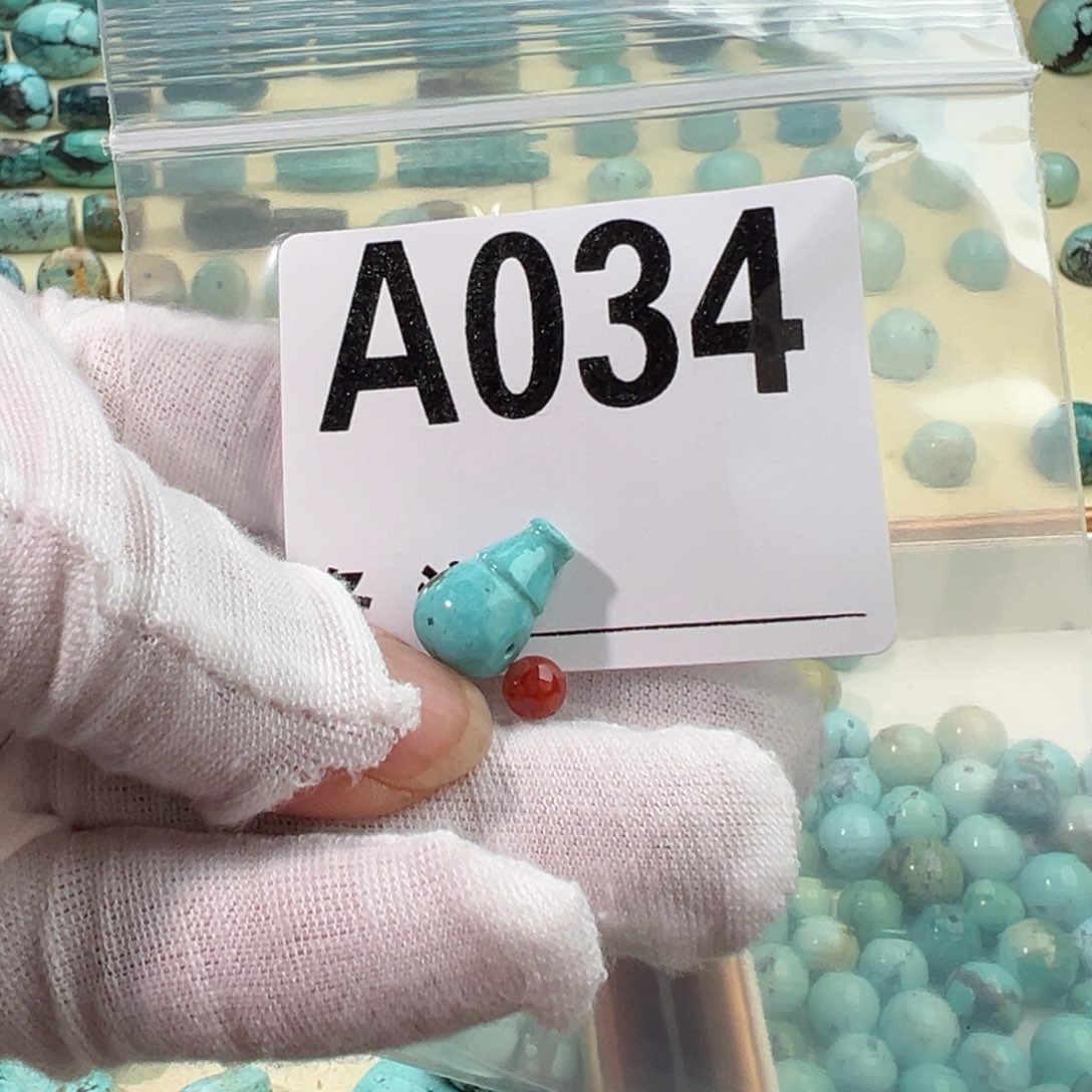 南红玛瑙未镶嵌三通吞**猪