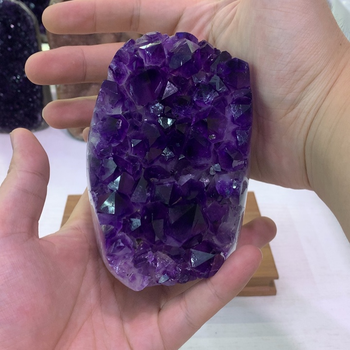 未镶嵌大型摆件（非配饰）水晶
