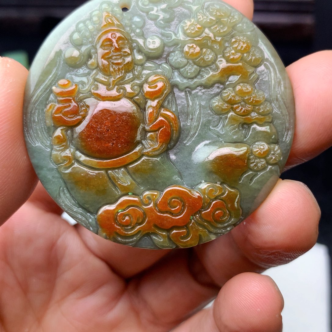 翡翠未镶嵌颈饰翡翠首饰和翡翠珠宝