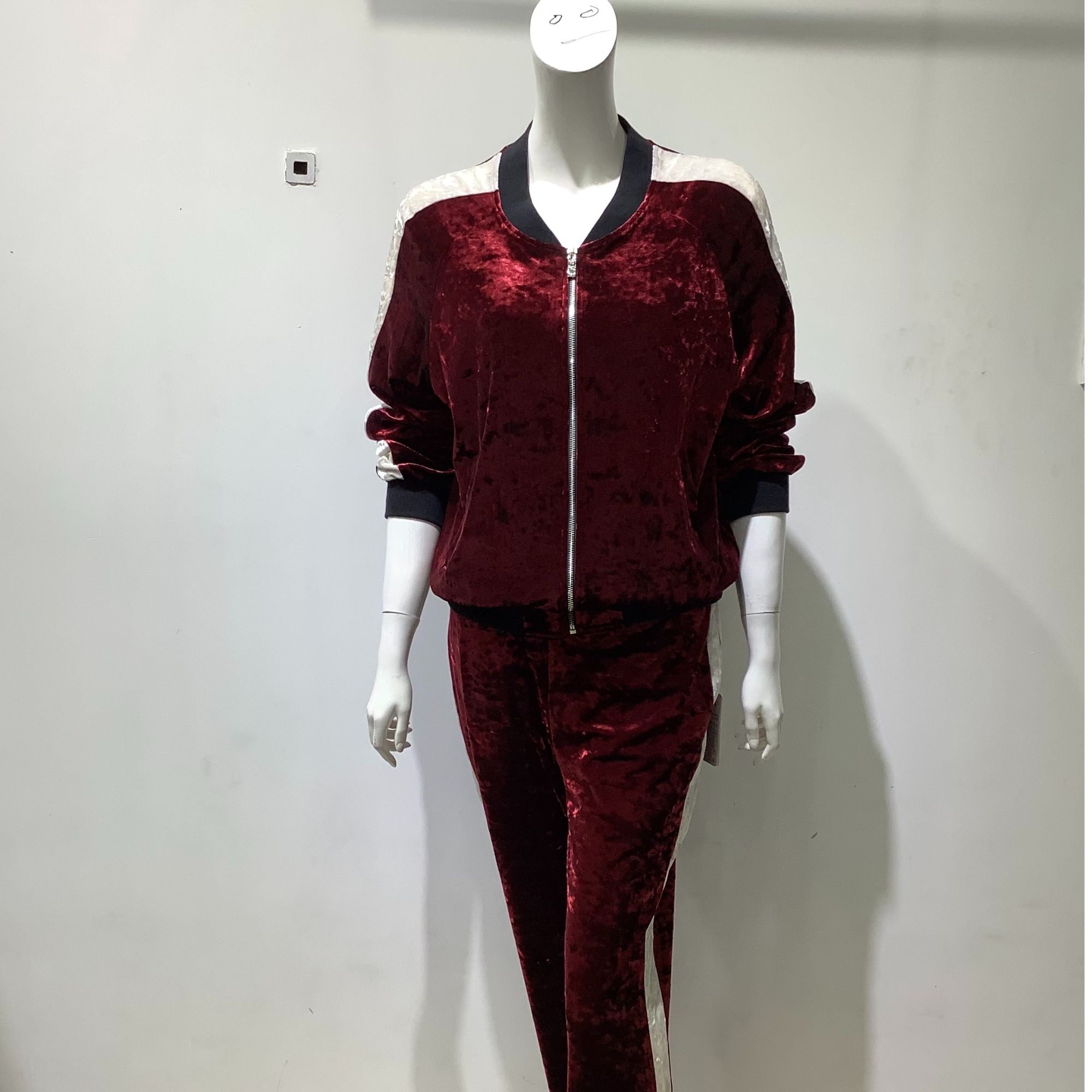 秀巧正品气质休闲套装9100款