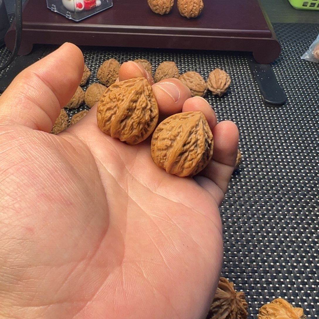 把件文玩核桃龙脊背