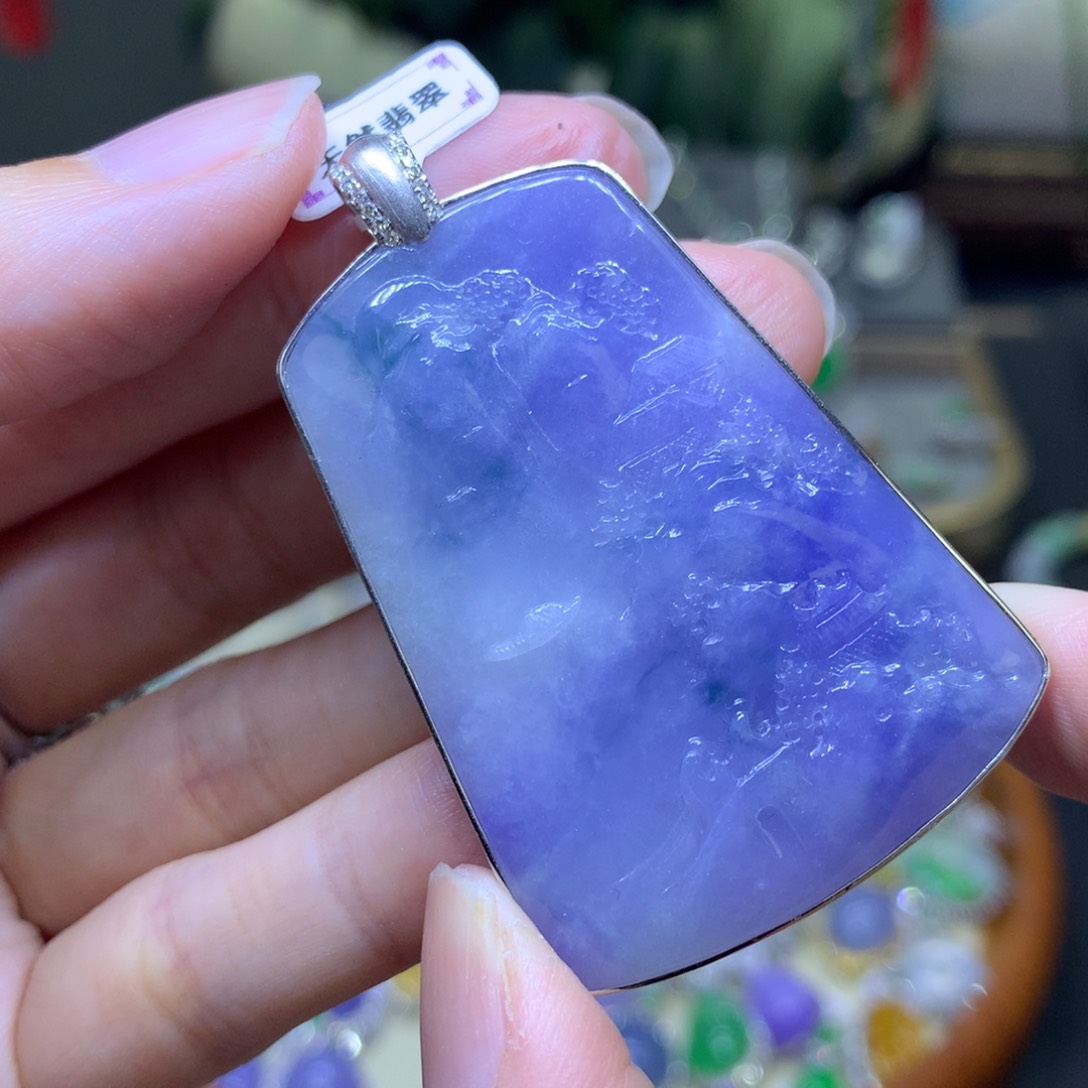 翡翠18K金镶嵌颈饰翡翠吊坠项链