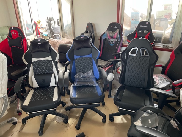 出口小日子电竞椅