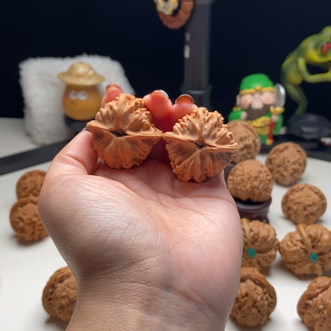 明***月文玩核桃吊坠36天地 全品 到付