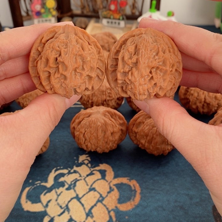 文玩核桃把件全品苹果园41