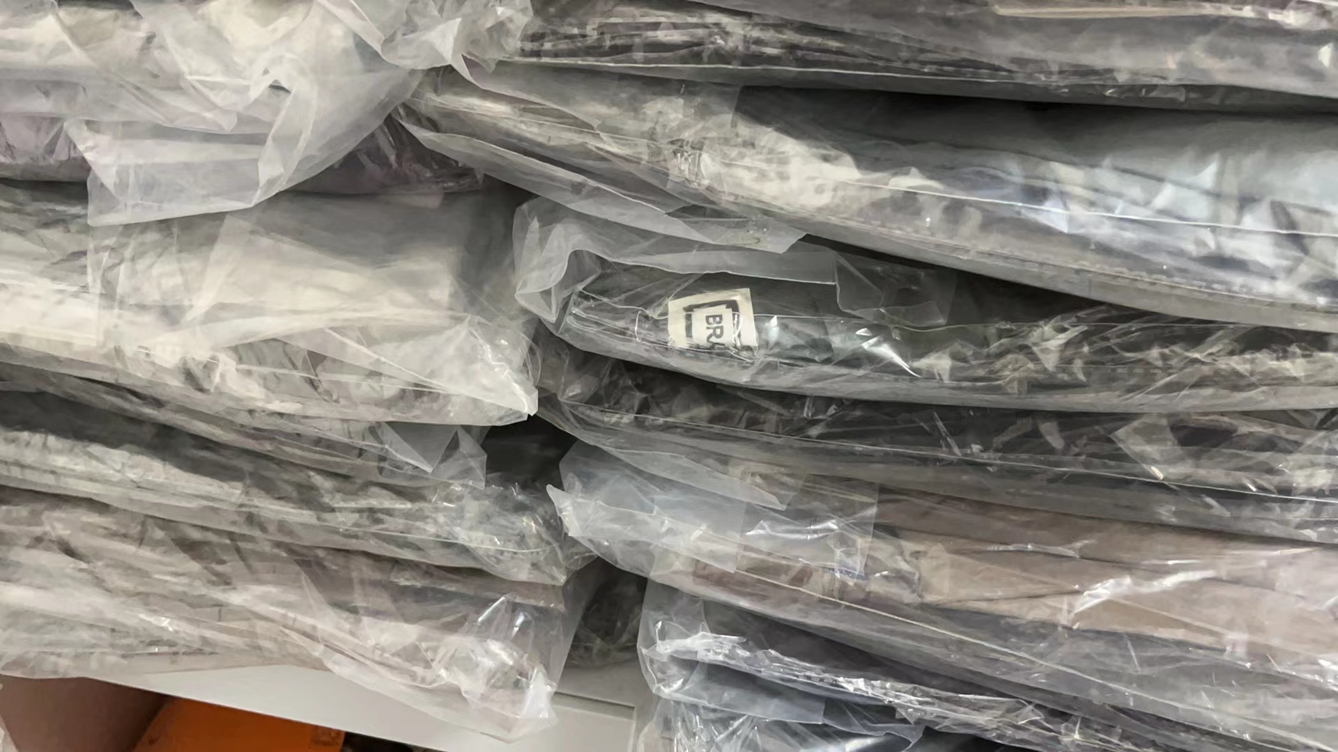 轩轩家直播 上衣裤子默认瑕疵NO退NO换看清下单