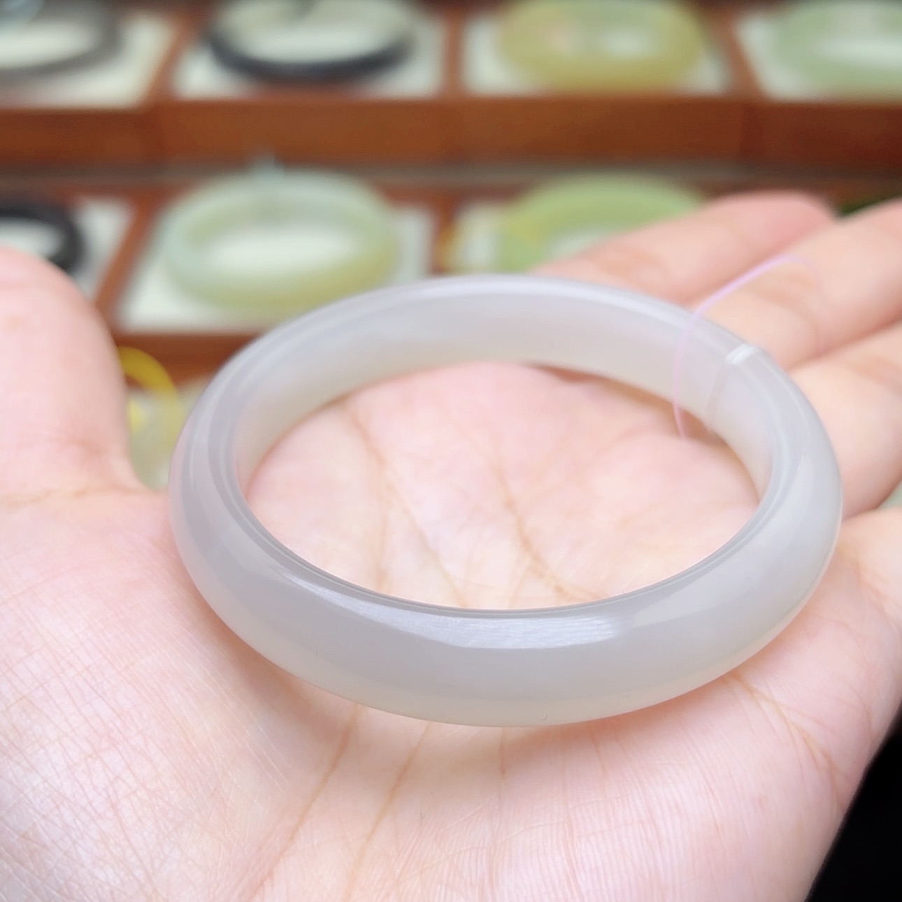 【闪购商品】和田玉手镯未镶嵌