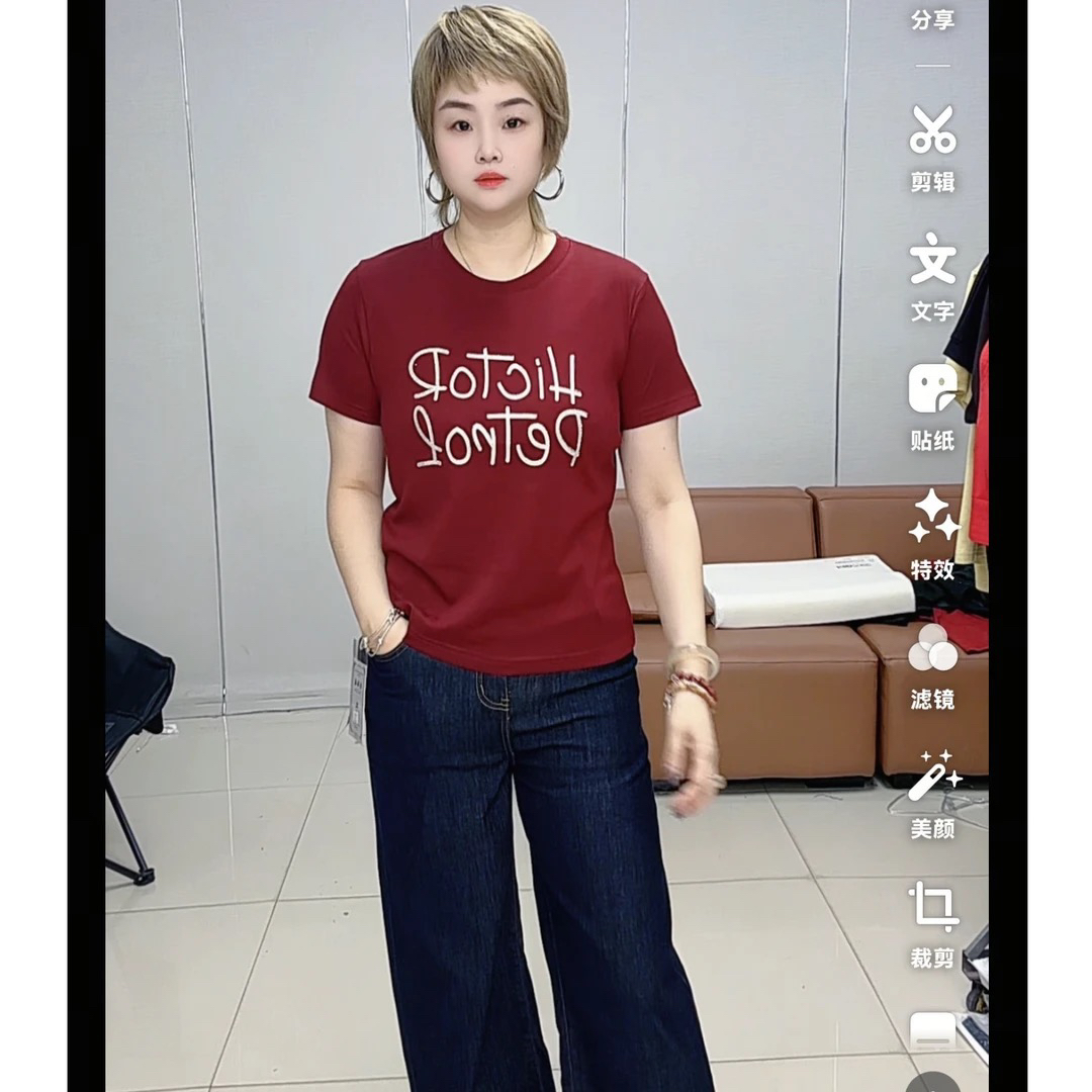 小施家时尚工艺字母闪钻显瘦柔爽T恤5838