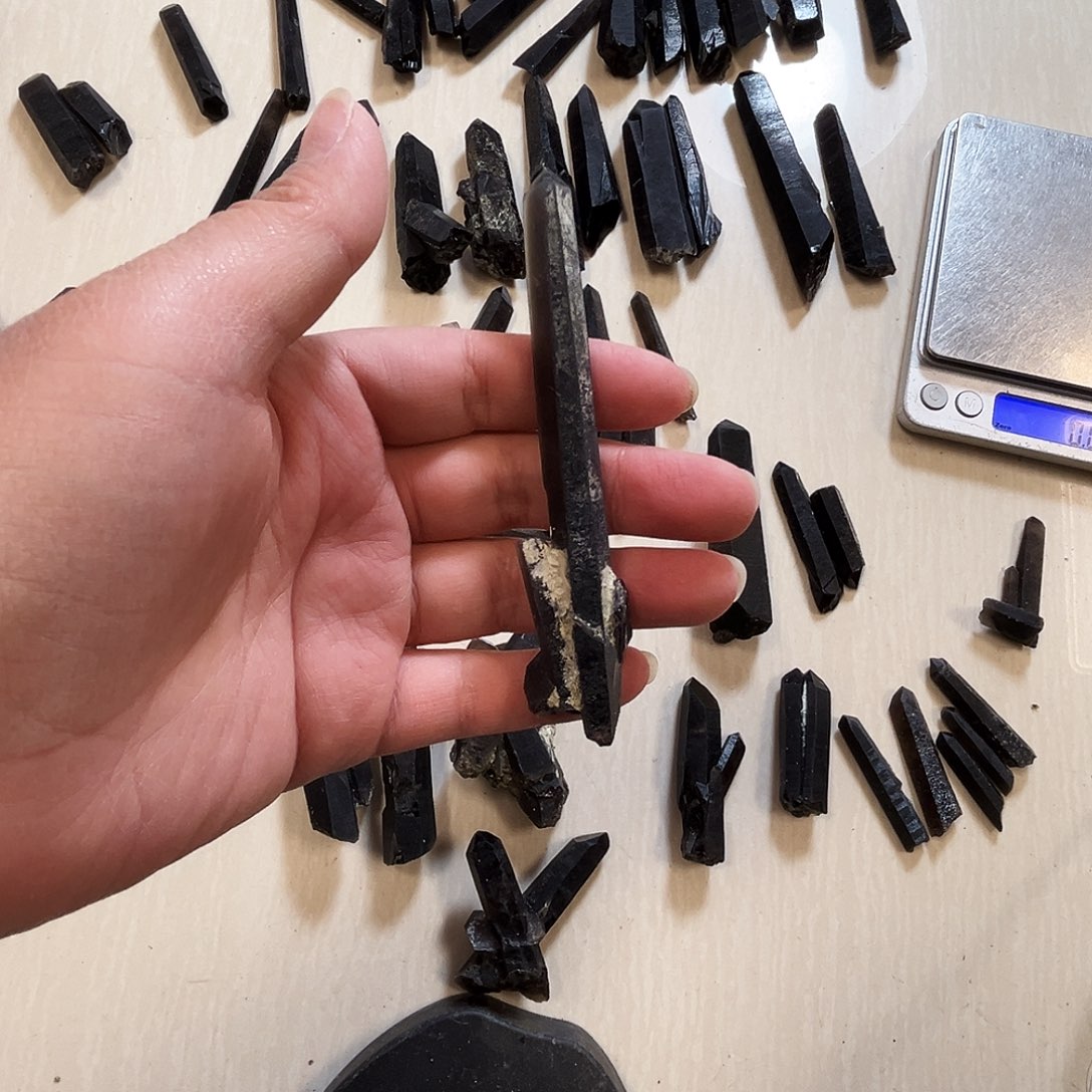 丹***儿珠宝半成品未镶嵌水晶