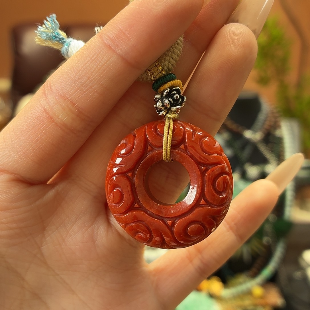 翡翠未镶嵌耳饰吊坠