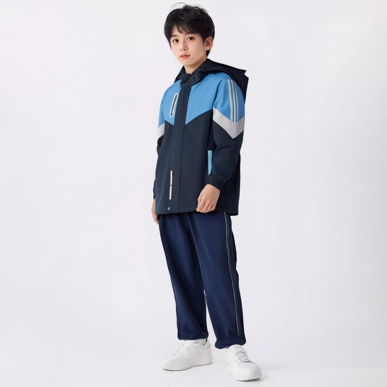 江西南昌市小学冬款冲锋衣校服